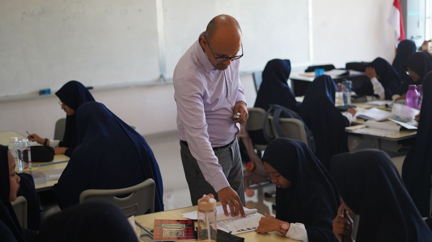 Memadu Syahdu Bahasa Arab dalam Dunia Pendidikan: Kolaborasi Al-Maahira IIBS Malang dengan Ewan Institute Jordania