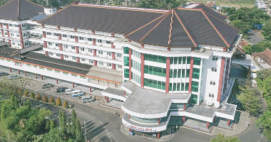 RS UMM Sosialisasi Bahaya Penyakit Kulit Menular di Al-Maahira IIBS Malang