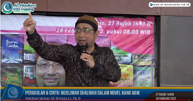 Talk Show Habiburrahman El-Shirazy di Al-Maahira IIBS Malang