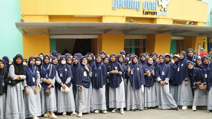 Ciptakan Nostalgia di Yogyakarta, Angkatan Perdana Al-Maahira: Seek the Joy, Let Us Enjoy!_0